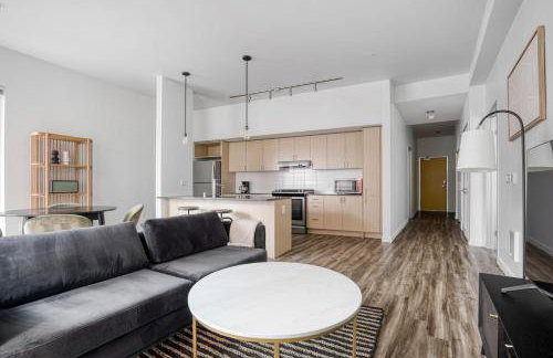 Bellevue 2BR w BBQ Gym WD nr Spring District SEA-225 - Foto 2