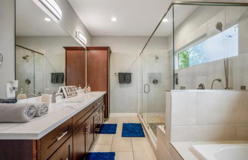 Spacious Luxe Stay , Near DT, MedCtr & NRG, New - Photo 16