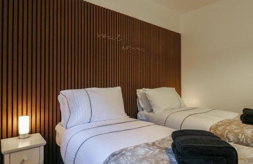 Hub House - Photo 20