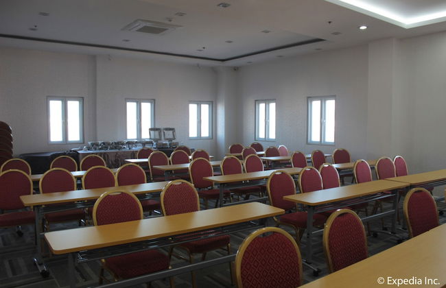 Sun Plaza Subic - Foto 55