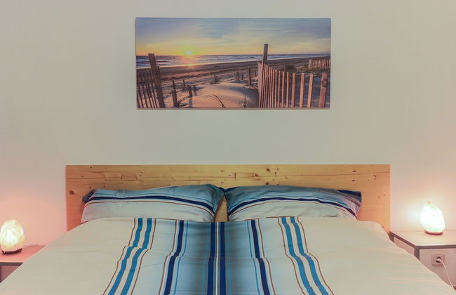 Central Apartment With Balcony, Terrace, Garden, Deckchairs - Foto 12