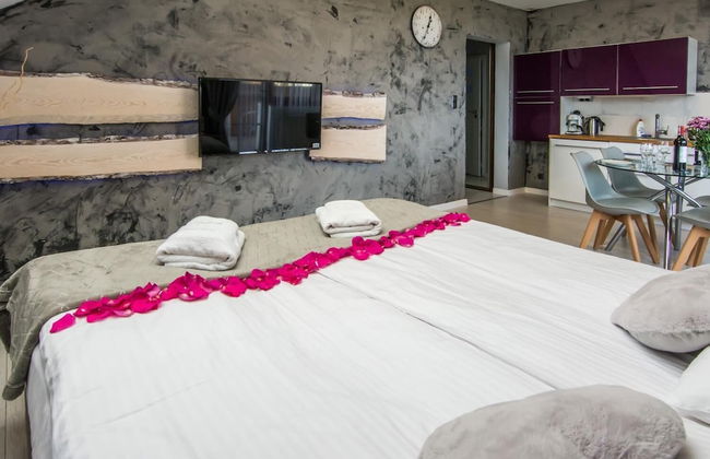 Apartamenty hoteLOVE na Skale - Photo 11