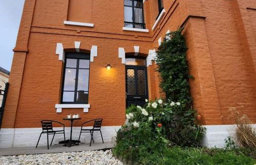 La Baigneuse maison avec jardinet et parking privé, à 200 m plage - Foto 1