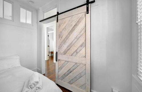 Charming Home Steps from Louisville Best Spots - Foto 20