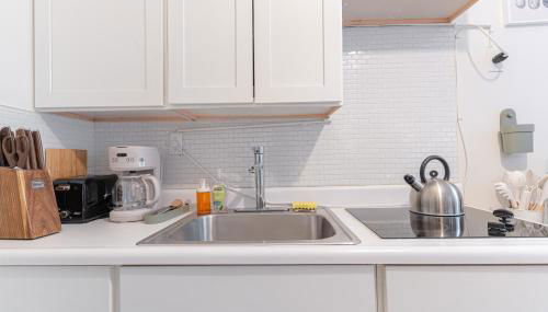 Chic 3Bd 1Bth Near Empire State - Foto 2, stove, toaster