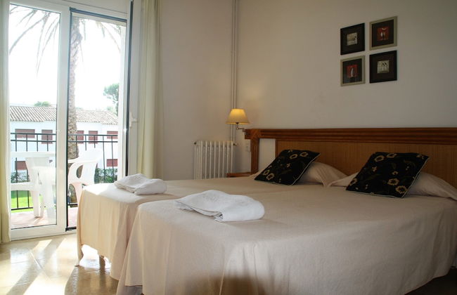 Apartaments Margarita Sabina Pinell - Photo 38