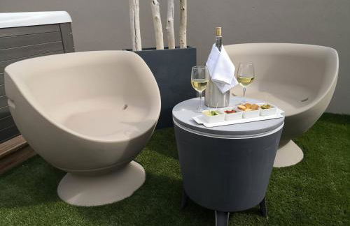 Suite l'inattendu avec Spa privatif et espace bien-être. - Foto 18