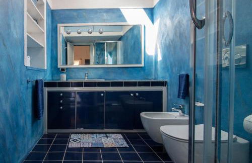 GuestHost - Villa With Private Garden, Parking & Shared Pool! - Foto 21