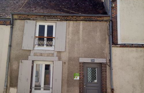 Élégante maison de ville avec cour intérieure, centre de Châteaudun, proche sites touristiques - FR-1-581-115 - Foto 15