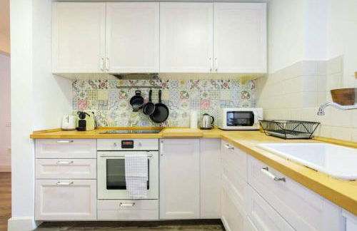 Colorful With Cozy Terrace In Gracia - Photo 20