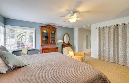 Unwind Fireside and Walk to Dtwn! Tyron Retreat - Foto 10