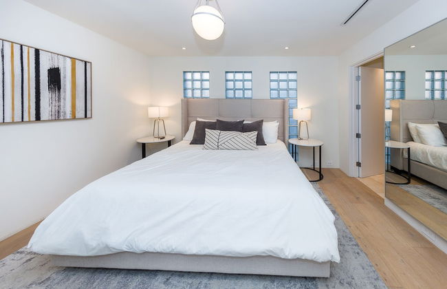 Dream Beverly Hills Mansion W. Pool - Photo 5