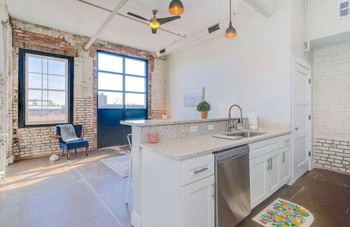 The Speakeasy Downtown Newport News - Foto 4