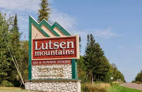 Charming Lutsen Mountain Townhome with Pool Access - Foto 38