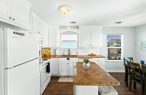 Walk to Beach, Sunset Bay Views, Pet Friendly - Sea Me Relaxin - Foto 8