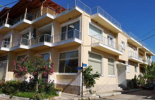 Garden apartment 20m from the sea - Photo 1