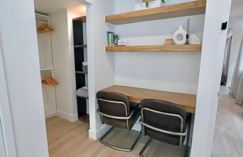 6 Bedroom Villa with Pool & Parking in Heart of South Beach Miami - Foto 48