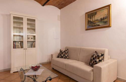 Enchanting Flat with Patio in Abbadia a Isola - Foto 14