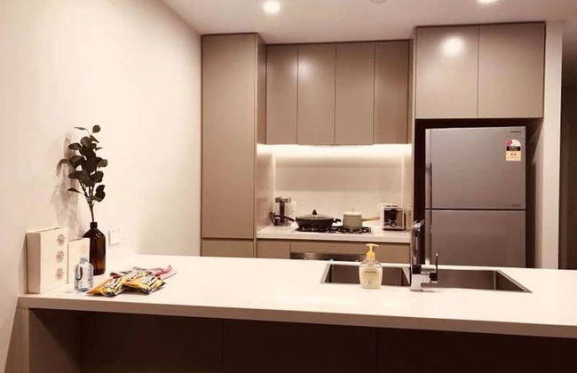 Luxury Skyrise 2bed2bath APT in Olympic Park - Photo 7