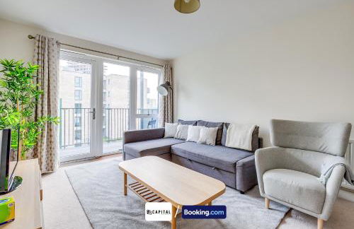 Last-Minute Secure l Sleeps Up to 8 l 2 Bedroom Apt By Capital Retreats Short Lets & Serviced Accommodation London With Balcony, Free WiFi - Foto 7