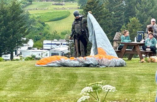 Paradise Suites the Bear Den a condo in Homer with a Hot Tub - Foto 14