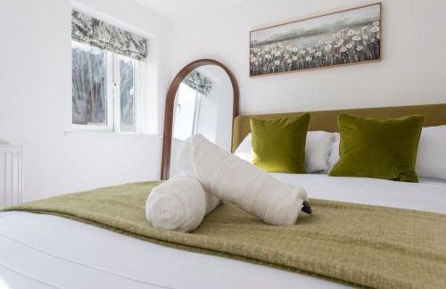 The Green Haven-Cozy luxury flat in Crayford - Photo 12