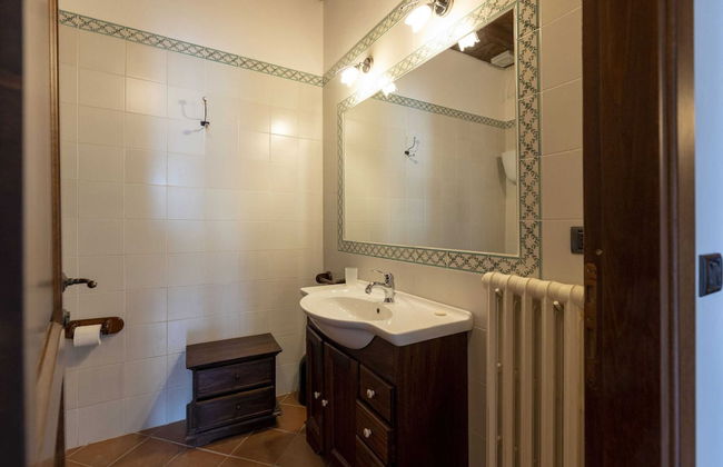 Classic Villa for Family With Pets - Photo 27