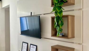 Apto charmoso, com ar, localização privilegiada - Foto 5