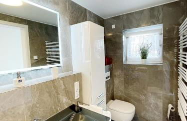 Luxury Wohnung mit Großem Bett und Schlafsofa Luxuriös Ausgestattet mit schöne Terrasse und Garten! - Foto 12