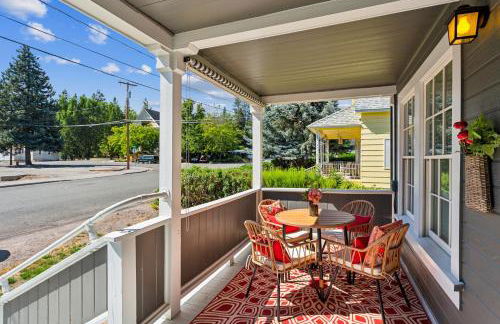 Charming Downtown McCloud Retreat home - Foto 1