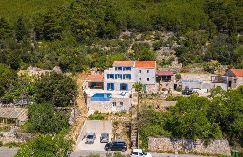 Villa Korta - Spacious House with Pool - Foto 10