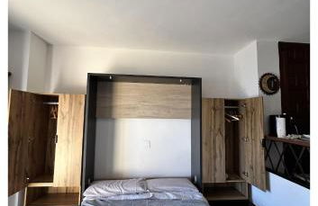 Modern & Sunny Studio - Photo 20