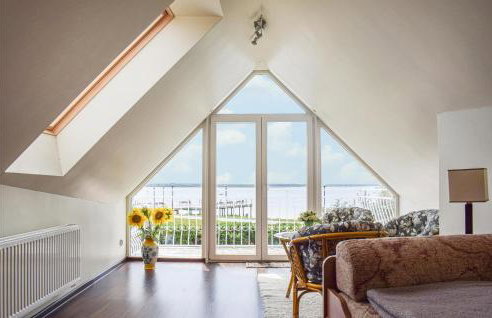 4 Bedroom Gorgeous Home In Nowe Warpno - Foto 2