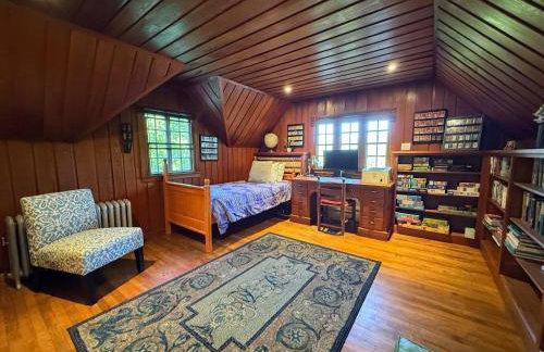 WOW New Spectacular Franconia Home - history - views - fire pit - hot tub - pool - grandeur - MUST SEE - Foto 77