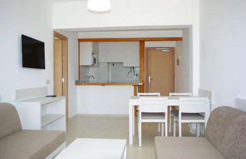 Apartamentos Embat - Photo 24
