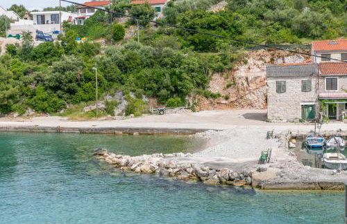 Apartments by the sea Cove Donja Kruscica - Donja Krusica, Solta - 15636 - Photo 25