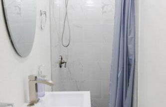 2BD/2BA Apartment in DT ALhambra - Foto 14