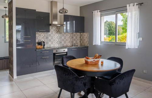 La Villa Perchée, Appartements Élégants, sauna Privé, sport, terrasses et Vue Panoramique, Parking protégé, proche PARIS - Foto 44