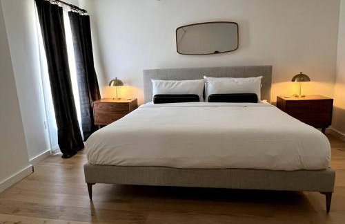 2 King Beds, Historic DTWN Hotel, Steps 2 Restaurants Room # 405 - Foto 15