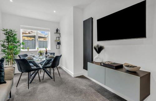 Stanley Park House Peterborough - 3 bed, 3 bathroom, parking, garden - Foto 6