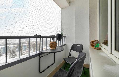 Unique One Bedroom Apartment with Balcony in Rzeszów by Noclegi Renters - Foto 22