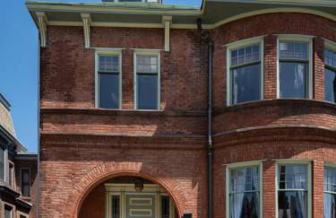 The Grand - The Nicest House in Newburgh - Foto 7