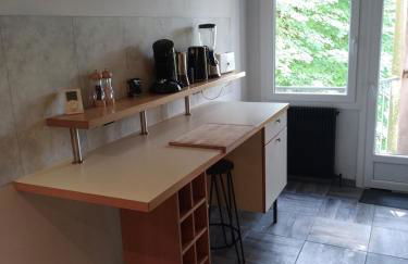 Appartement dans copropriété arborée - Foto 11