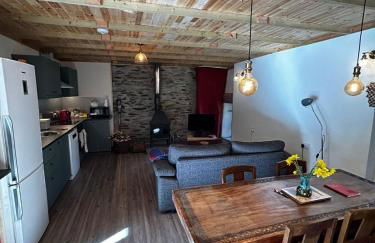 The Barn Yr Ysgubor - Photo 3