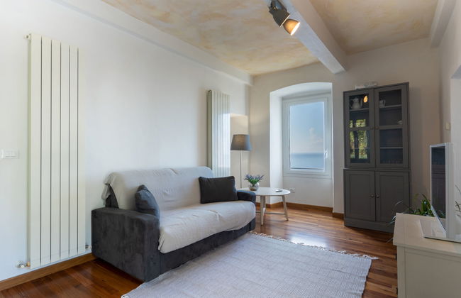 3 bedroom Apartment in Ventimiglia with garden and terrace - Photo 6