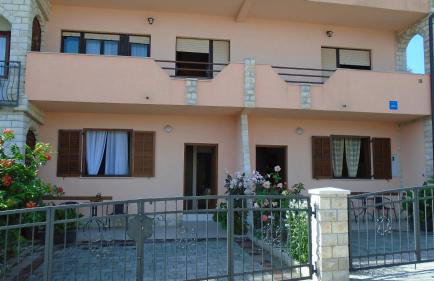 Apartmani A.Teskera - Foto 4
