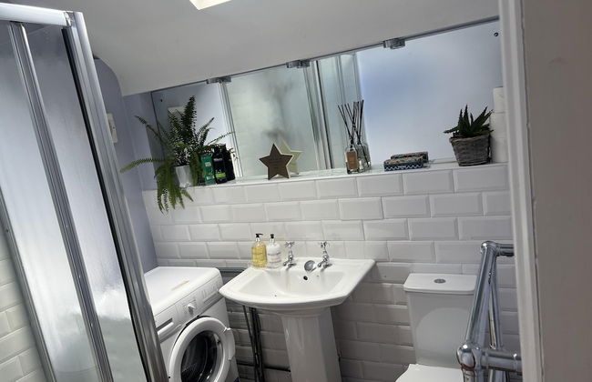 Cozy Cabin Retreat in Gloucestershire - Foto 9