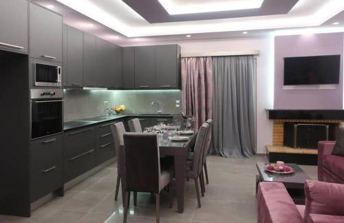 ΠΟΛΥΤΕΛΕΣ ΔΙΑΜΕΡΙΣΜΑ ΣΤΗΝ ΑΥΛΙΔΑ ΕΥΒΟΙΑ - Photo 11