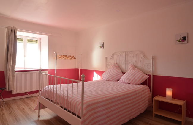 Lovely Holiday Home in Osmanville With Terrace - Foto 1