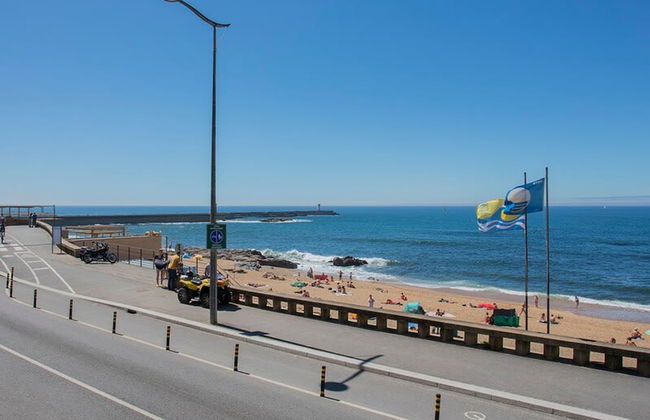 Liiiving in Porto Luxury Beachfront Apartment III - Foto 44